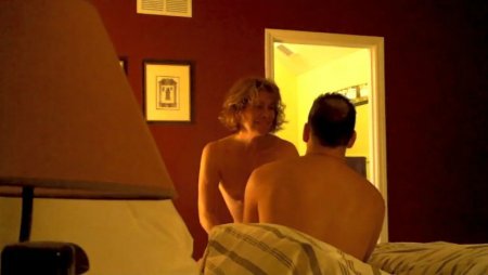 русское порно муж ебет жену вдвоем с молодым парнем