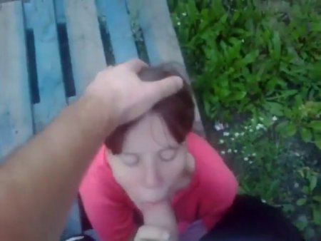 Взяла в рот за банку пива