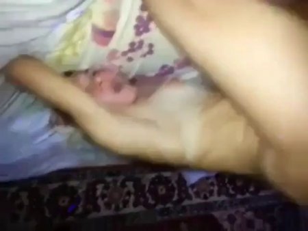 Страстный мужик трахает замужнюю изменщицу с разговорами то в пизду, то в жопу