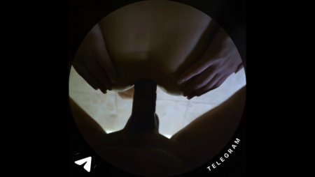 Зрелая Валентина занимается анальным сексом и стонет от удовольствия